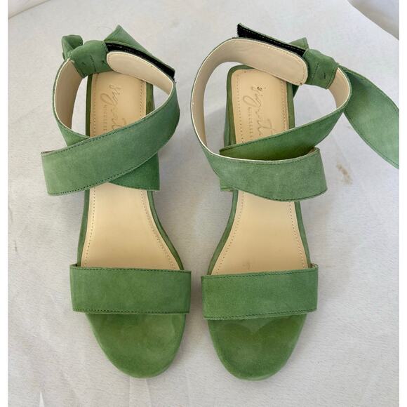 JOURNEE COLLECTION HETHER STRAPPY BLOCK HEELS IN SUEDE GREEN SIZE 6.5 NWT / BOX - Picture 2 of 6
